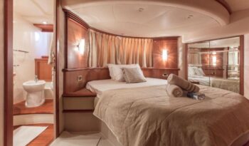 
										AZIMUT 62E Flybridge 2006 full									