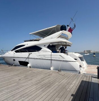 SUNSEEKER Manhattan 64 2015