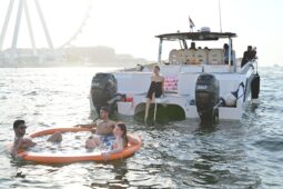 CATAMARAN V marine 2025
